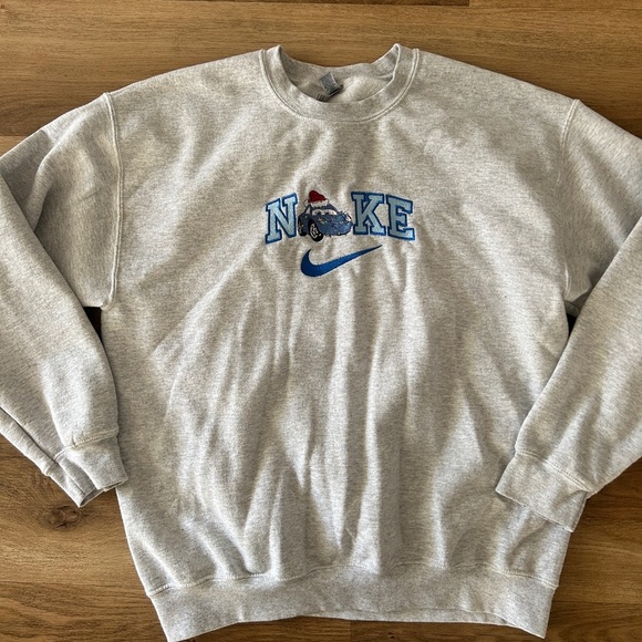 Handmade Sally x Nike Festive Fleece Sweater, Size: Large, Unisex- USED - Picture 3 of 7